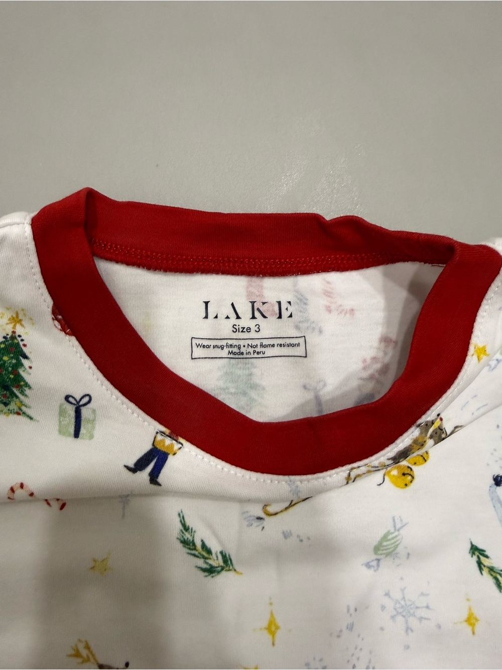 LAKE Kids Shorts Set in Night Before Christmas - Picture 4 of 6